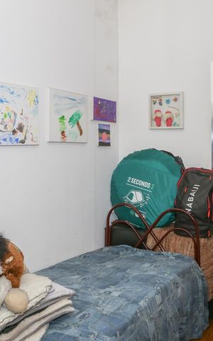 Casa à venda com 260m², 3 quartos e 3 vagas Casa à venda com 260m², 3 quartos e 3 vagasQuarto 2