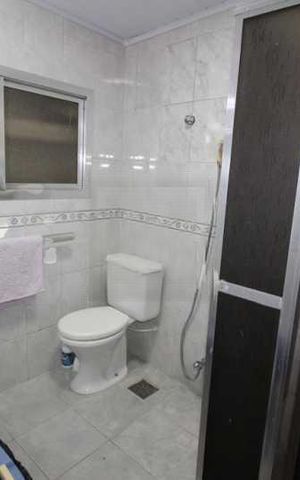 Casa à venda com 258m², 4 quartos e 4 vagas