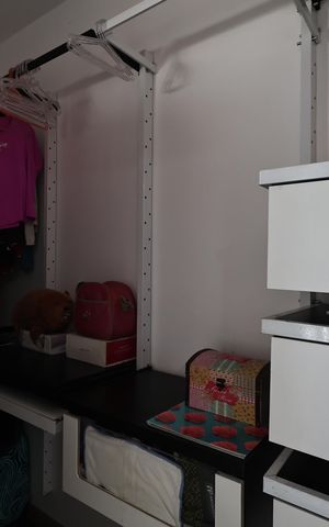 Casa à venda com 300m², 4 quartos e 3 vagasCloset da suíte 1