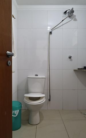 Casa à venda com 300m², 4 quartos e 3 vagasBanheiro