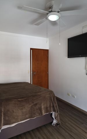 Casa à venda com 300m², 4 quartos e 3 vagasSuíte 1