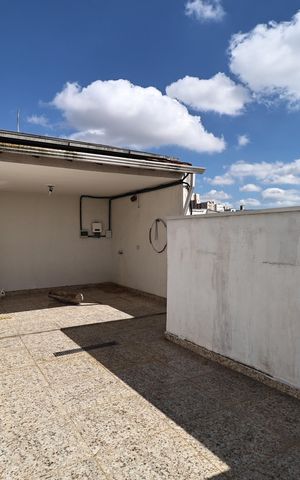 Casa à venda com 300m², 4 quartos e 3 vagasCobertura