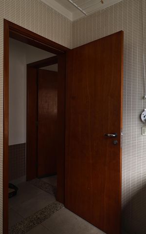 Casa à venda com 300m², 4 quartos e 3 vagasLavanderia