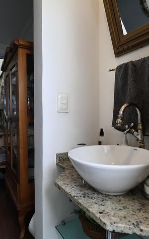 Casa à venda com 300m², 4 quartos e 3 vagasLavabo