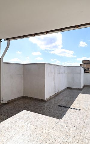 Casa à venda com 300m², 4 quartos e 3 vagasCobertura