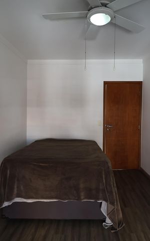 Casa à venda com 300m², 4 quartos e 3 vagasSuíte 1