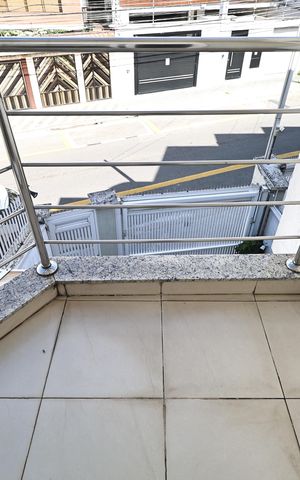 Casa à venda com 300m², 4 quartos e 3 vagasSacada