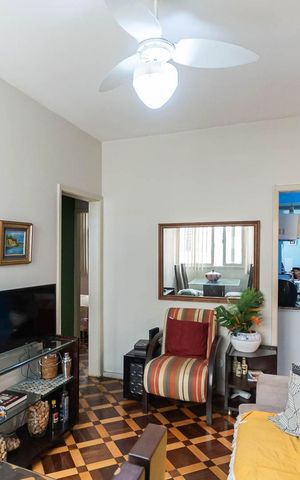 Apartamento à venda com 60m², 2 quartos e 1 vagaSala