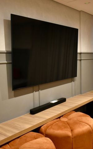 Apartamento para alugar com 35m², 2 quartos e sem vaga Apartamento para alugar com 35m², 2 quartos e sem vagaÁrea comum - Cinema