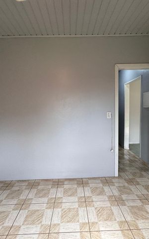 Casa à venda com 110m², 3 quartos e 2 vagas Casa à venda com 110m², 3 quartos e 2 vagasQuarto 2