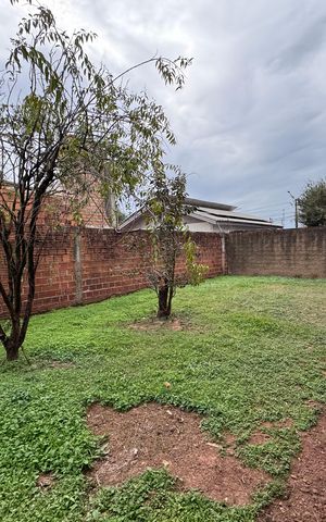 Casa à venda com 110m², 3 quartos e 2 vagas Casa à venda com 110m², 3 quartos e 2 vagasÁrea Externa