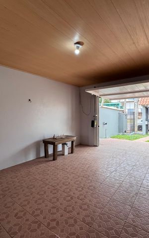 Casa à venda com 110m², 3 quartos e 2 vagas Casa à venda com 110m², 3 quartos e 2 vagasÁrea Gourmet