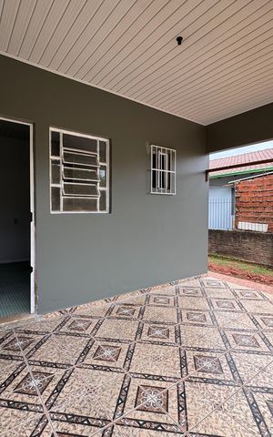 Casa à venda com 110m², 3 quartos e 2 vagas Casa à venda com 110m², 3 quartos e 2 vagasÁrea Externa