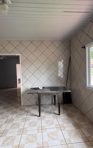 Casa à venda com 110m², 3 quartos e 2 vagas Casa à venda com 110m², 3 quartos e 2 vagasÁrea de Serviço