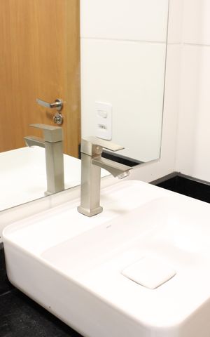 Apartamento para alugar com 37m², 2 quartos e sem vagaBanheiro - torneira