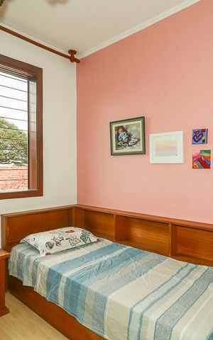 Casa à venda com 226m², 3 quartos e 2 vagasQuarto 2