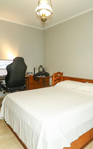 Casa à venda com 226m², 3 quartos e 2 vagasSuíte