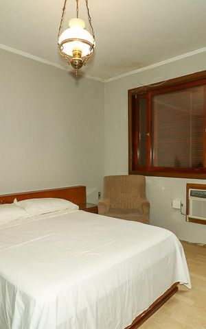 Casa à venda com 226m², 3 quartos e 2 vagasSuíte