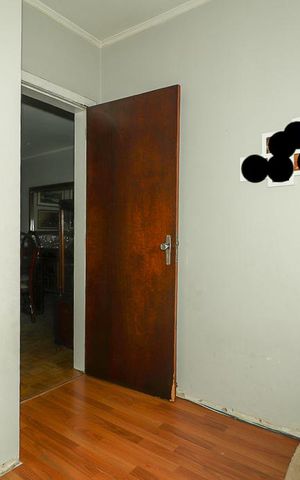 Casa à venda com 226m², 3 quartos e 2 vagasEscritório