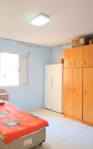 Casa à venda com 145m², 2 quartos e 2 vagasSuíte 1