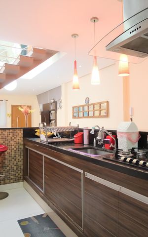 Casa à venda com 145m², 2 quartos e 2 vagasCozinha