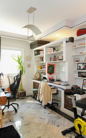 Apartamento à venda com 188m², 2 quartos e 1 vaga Apartamento à venda com 188m², 2 quartos e 1 vagaSala de Tv