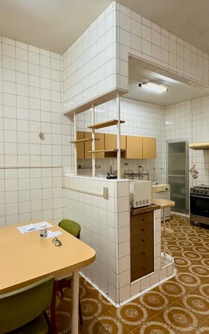Apartamento à venda com 213m², 4 quartos e 1 vaga Apartamento à venda com 213m², 4 quartos e 1 vagaCozinha