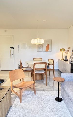 Apartamento para alugar com 74m², 3 quartos e 2 vagas Apartamento para alugar com 74m², 3 quartos e 2 vagasSala