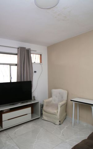 Casa à venda com 102m², 1 quarto e 1 vagaSala