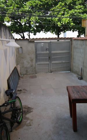 Casa à venda com 102m², 1 quarto e 1 vagaGaragem