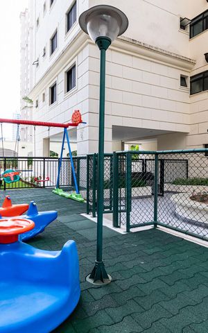 Apartamento para alugar com 130m², 3 quartos e 3 vagas Apartamento para alugar com 130m², 3 quartos e 3 vagasÁrea comum - Playground