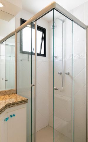 Apartamento para alugar com 130m², 3 quartos e 3 vagas Apartamento para alugar com 130m², 3 quartos e 3 vagasBanheiro Social