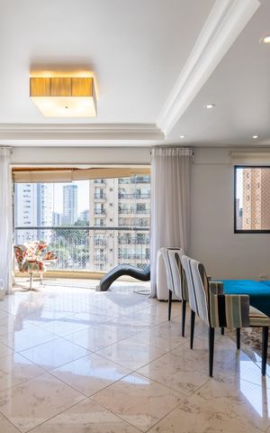 Apartamento para alugar com 130m², 3 quartos e 3 vagas Apartamento para alugar com 130m², 3 quartos e 3 vagasSala