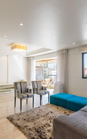 Apartamento para alugar com 130m², 3 quartos e 3 vagas Apartamento para alugar com 130m², 3 quartos e 3 vagasSala