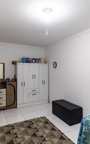 Casa à venda com 300m², 4 quartos e 6 vagas Casa à venda com 300m², 4 quartos e 6 vagasQuarto1 da Casa 2