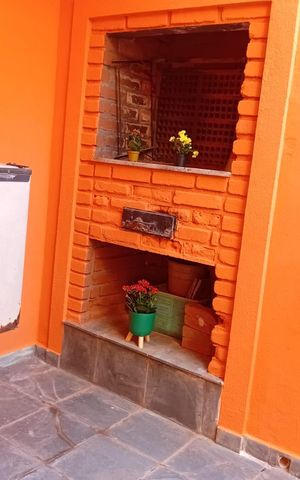 Casa de condomínio para alugar com 160m², 3 quartos e 2 vagas Casa de condomínio para alugar com 160m², 3 quartos e 2 vagasChurrasqueira