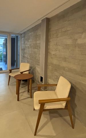 Studio à venda com 54m², 1 quarto e sem vaga Studio à venda com 54m², 1 quarto e sem vagaPlaca