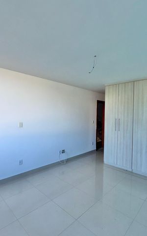Casa de condomínio à venda com 662m², 4 quartos e 2 vagas Casa de condomínio à venda com 662m², 4 quartos e 2 vagasSuíte 3