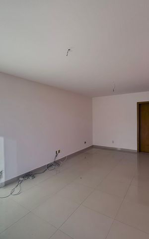 Casa de condomínio à venda com 662m², 4 quartos e 2 vagas Casa de condomínio à venda com 662m², 4 quartos e 2 vagasSuíte 1