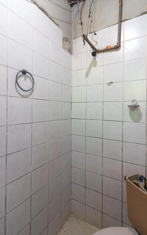 Casa à venda com 300m², 5 quartos e 4 vagas Casa à venda com 300m², 5 quartos e 4 vagasBanheiro da Suíte 2