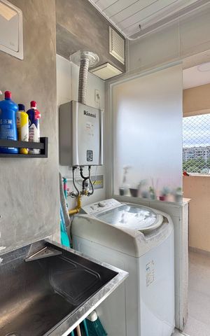 Apartamento à venda com 64m², 2 quartos e 1 vaga Apartamento à venda com 64m², 2 quartos e 1 vagaCozinha e Área de Serviço