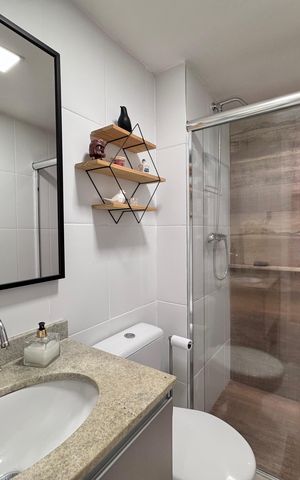 Apartamento à venda com 64m², 2 quartos e 1 vaga Apartamento à venda com 64m², 2 quartos e 1 vagaBanheiro Social
