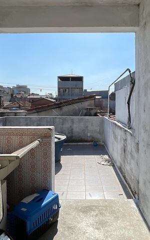 Casa à venda com 300m², 5 quartos e 3 vagas Casa à venda com 300m², 5 quartos e 3 vagasCasa 2 - Área de serviço