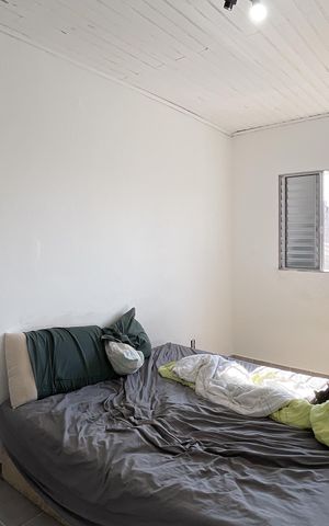 Casa à venda com 300m², 5 quartos e 3 vagas Casa à venda com 300m², 5 quartos e 3 vagasCasa 2 - Quarto
