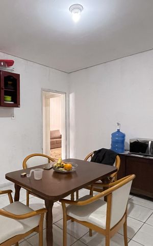 Casa à venda com 300m², 5 quartos e 3 vagas Casa à venda com 300m², 5 quartos e 3 vagasSala de jantar - Casa 1