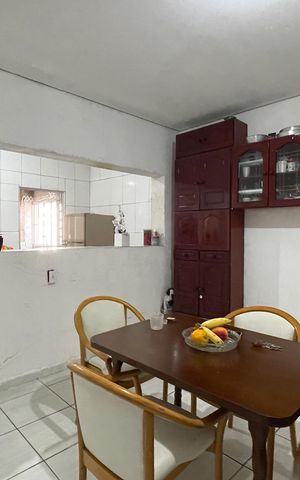 Casa à venda com 300m², 5 quartos e 3 vagas Casa à venda com 300m², 5 quartos e 3 vagasSala de jantar - Casa 1