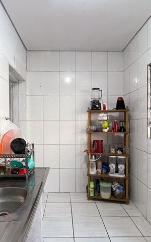 Casa à venda com 300m², 5 quartos e 3 vagas Casa à venda com 300m², 5 quartos e 3 vagasCozinha - Casa 1
