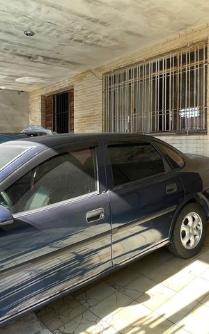 Casa à venda com 300m², 5 quartos e 3 vagas Casa à venda com 300m², 5 quartos e 3 vagasGaragem