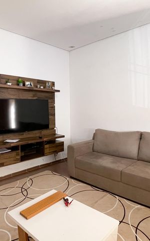 Casa à venda com 300m², 5 quartos e 3 vagas Casa à venda com 300m², 5 quartos e 3 vagasSala - Casa 1
