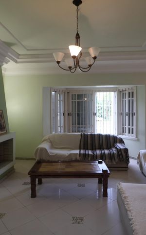 Casa para alugar com 438m², 6 quartos e 3 vagasSala 1